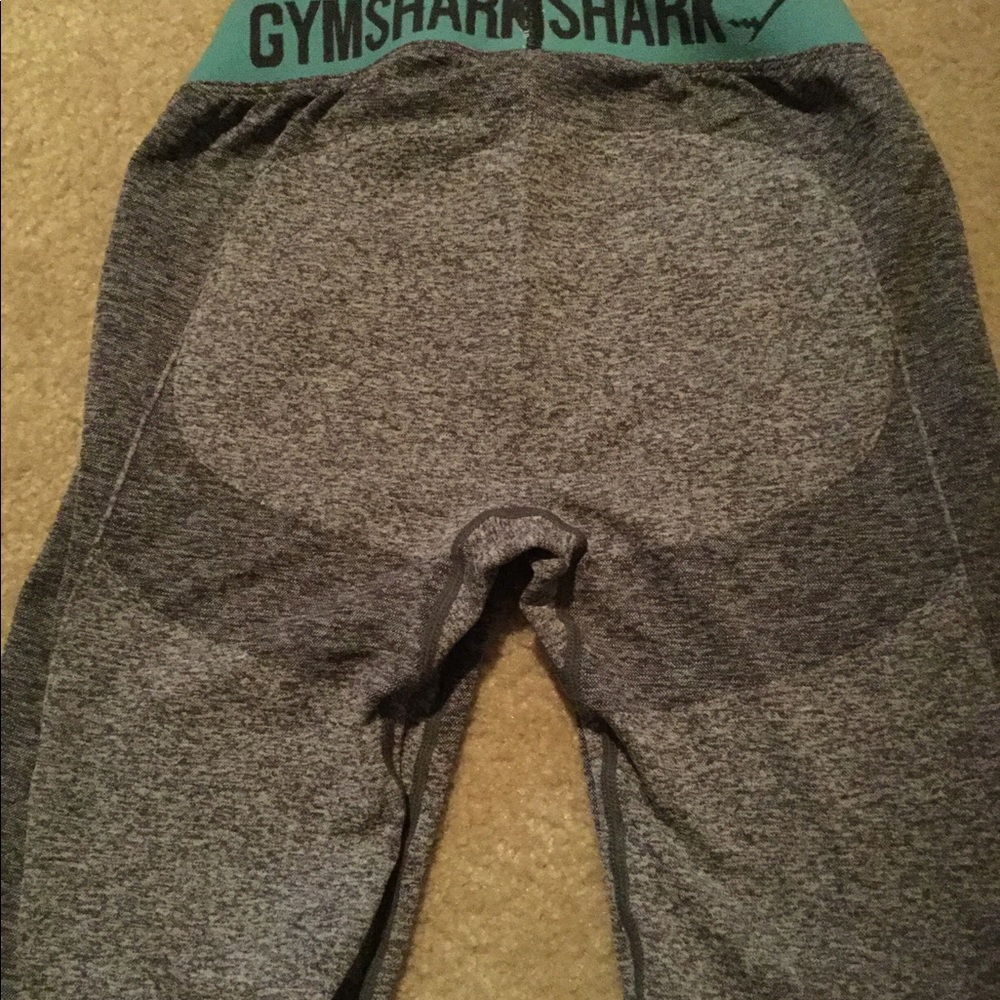 Gymshark size Small - Picture 3 of 3